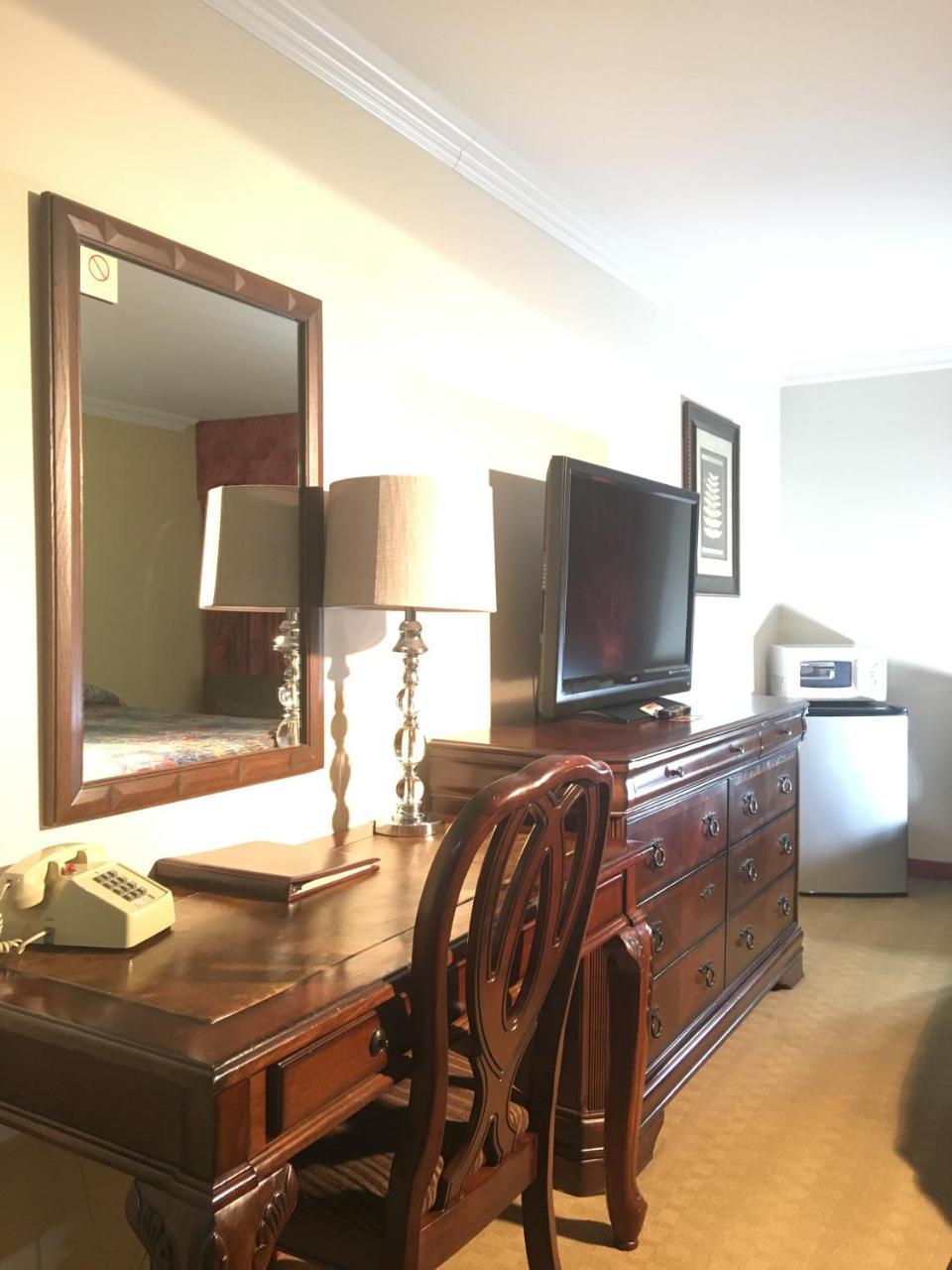 Acorn Motor Inn Oak Harbor Dış mekan fotoğraf