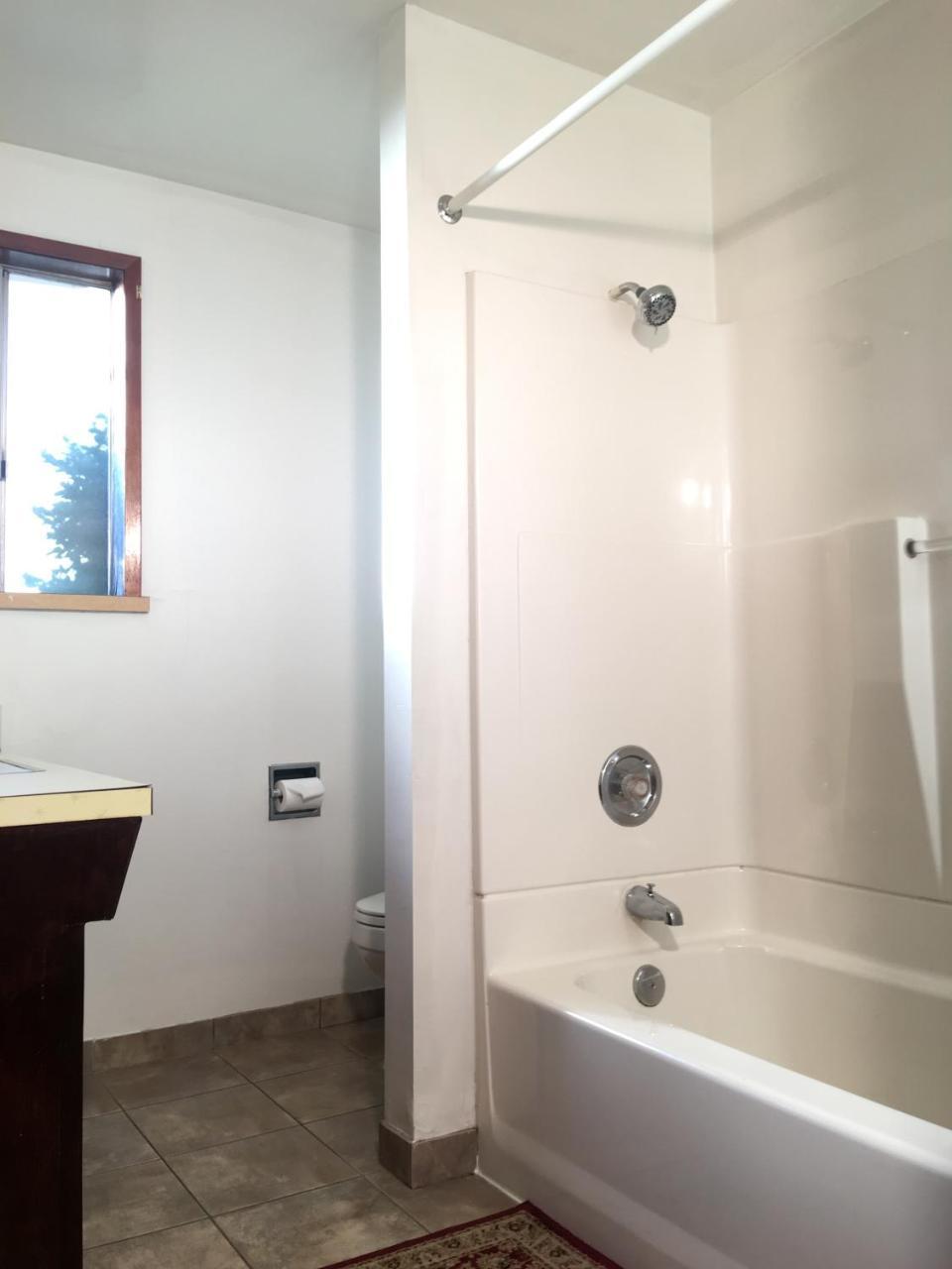 Acorn Motor Inn Oak Harbor Dış mekan fotoğraf