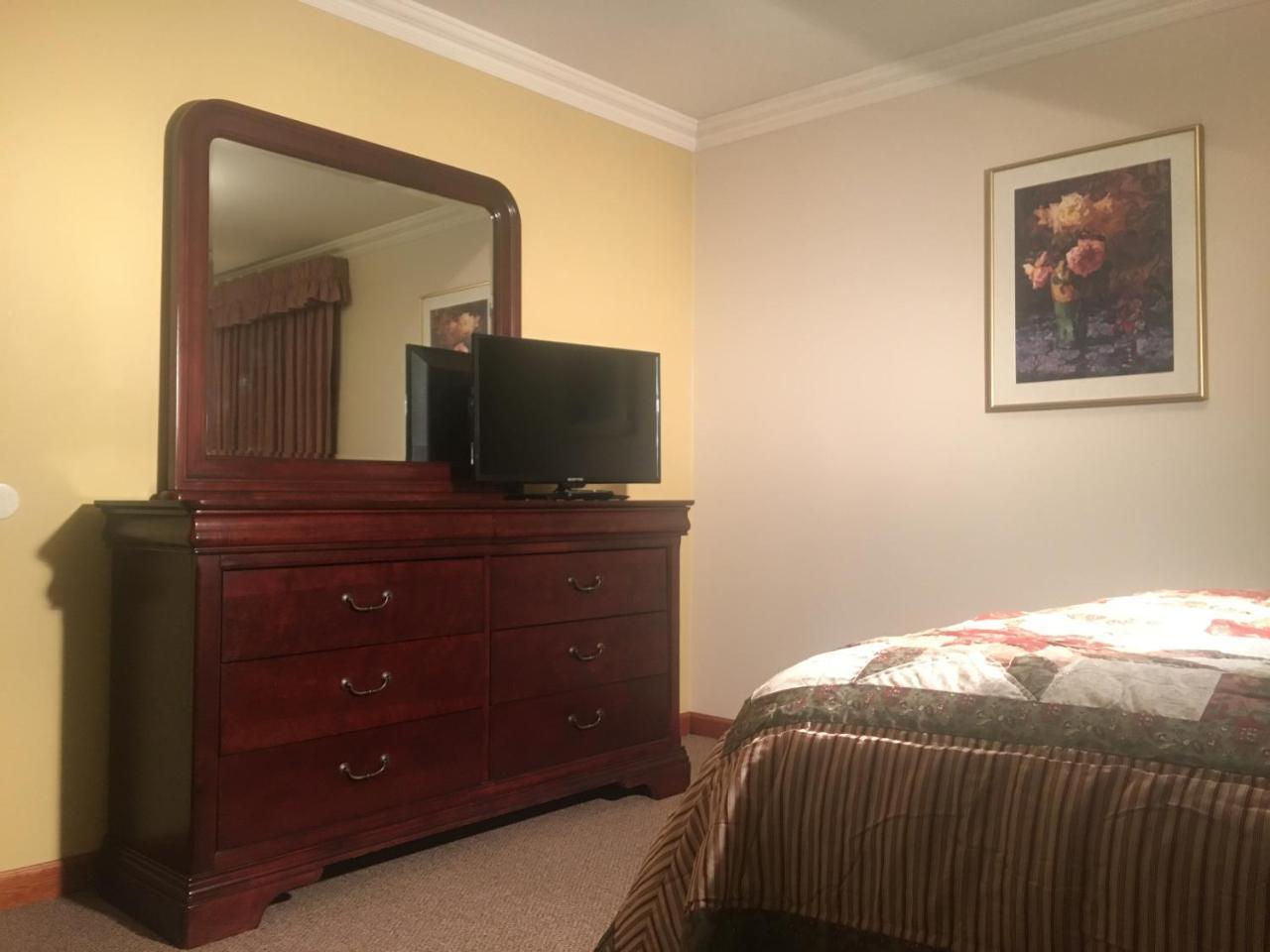 Acorn Motor Inn Oak Harbor Dış mekan fotoğraf